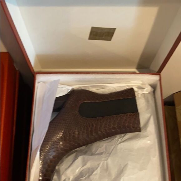 Donald Pilner LAILA2~ZP dark brown boots - Picture 1 of 6